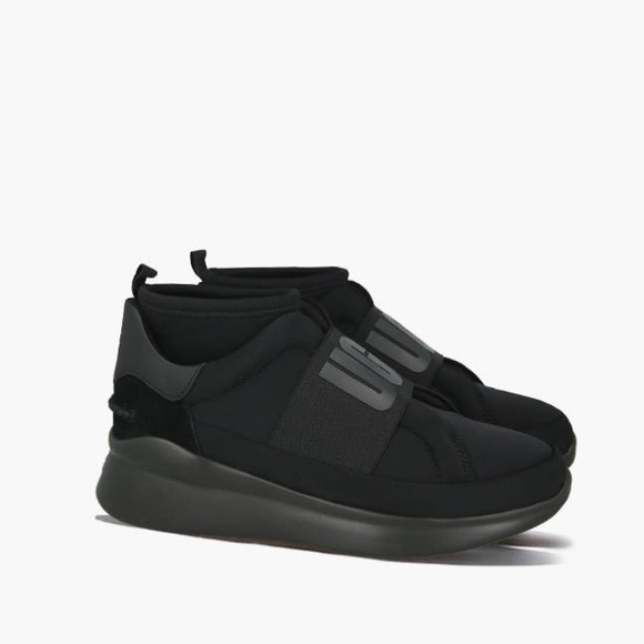 UGG Shoes - NIB Women Size 9.5 UGG Neutra Low-Top Laceless Fashion Sneakers In Triple Black